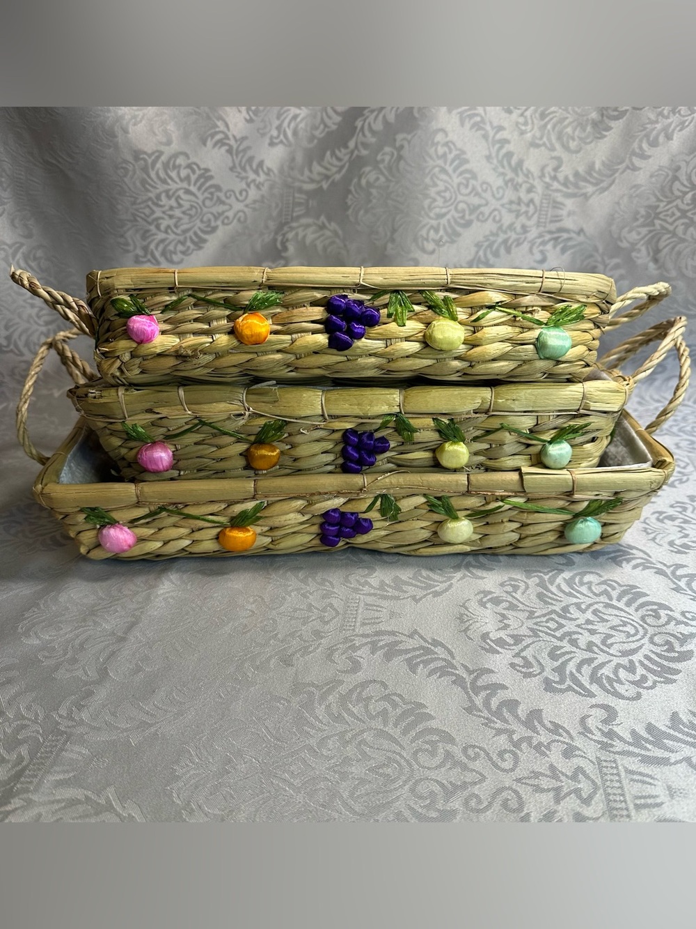Vintage Boho Nesting Raffia Wicker Straw Lined Casserole Baskets Tray Set 3